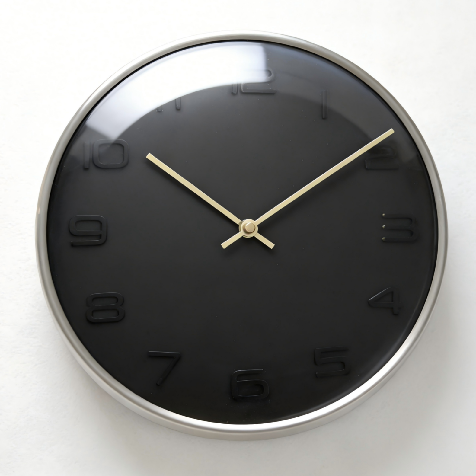 Metal Wall Clock - N52T Black