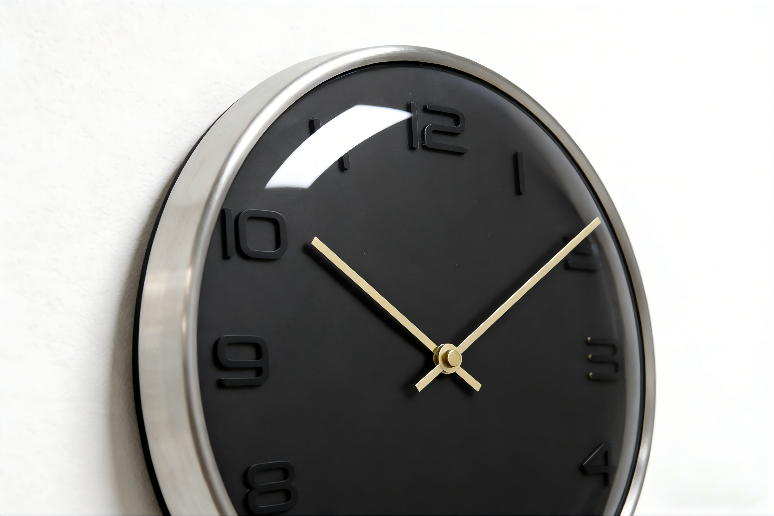 Metal Wall Clock - N52T Black image 2